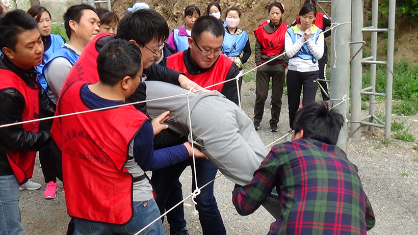 山東晉煤明化集團有限公司宣教中心精英團隊參加瀚林拓展培訓 2017年4月18日-19日 